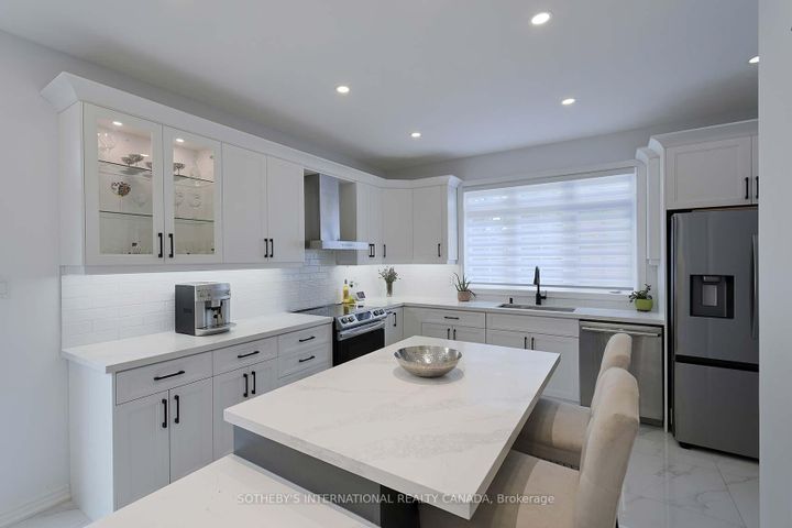 Photo 13 at 107 Saint Francis Avenue, Vellore Village, Vaughan