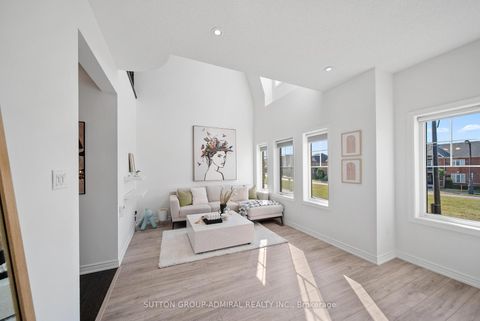 Photo 17 at 49 East's Corners Boulevard, Kleinburg, Vaughan
