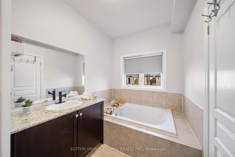 Photo 23 at 49 East's Corners Boulevard, Kleinburg, Vaughan