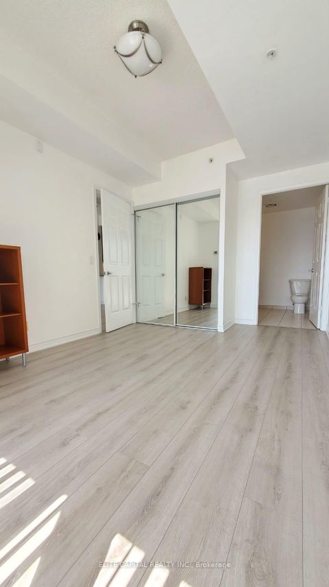 Photo 7 at 904 - 15 James Finlay Way, CFB, Toronto