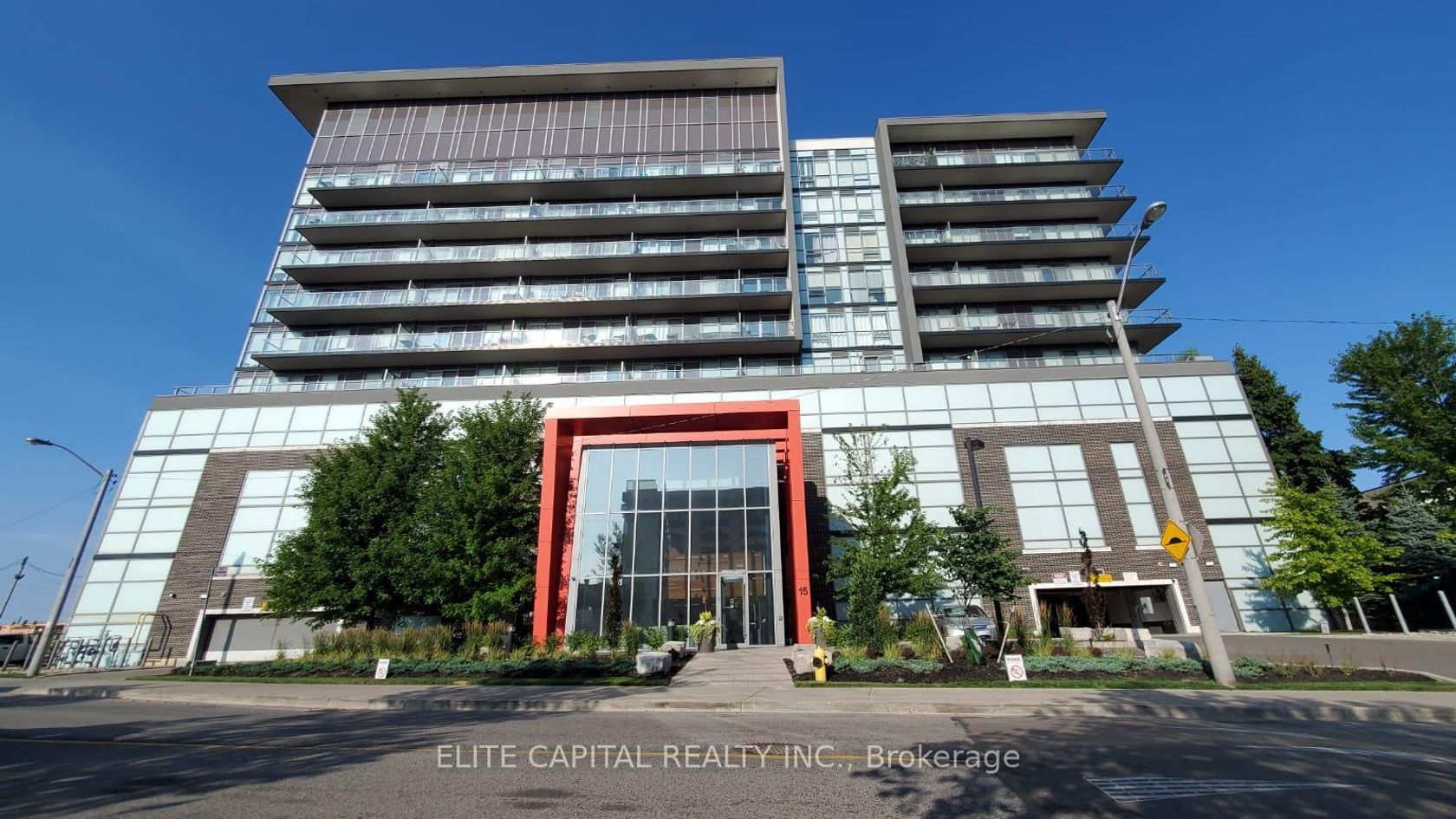 904 - 15 James Finlay Way, CFB, Toronto 