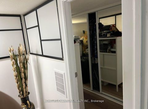 Photo 17 at 436 Oakwood Avenue, Oakwood Village, Toronto