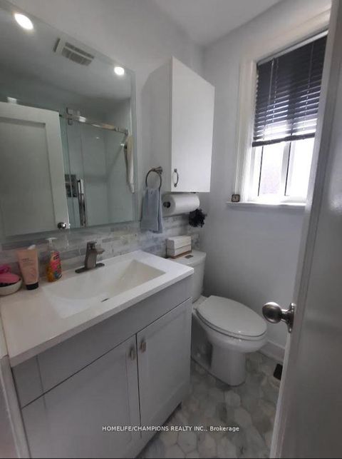 Photo 21 at 436 Oakwood Avenue, Oakwood Village, Toronto