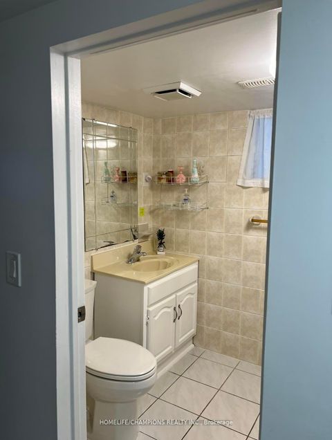 Photo 23 at 436 Oakwood Avenue, Oakwood Village, Toronto