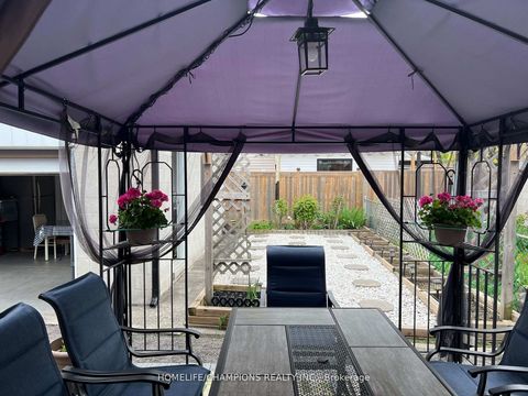 Photo 32 at 436 Oakwood Avenue, Oakwood Village, Toronto