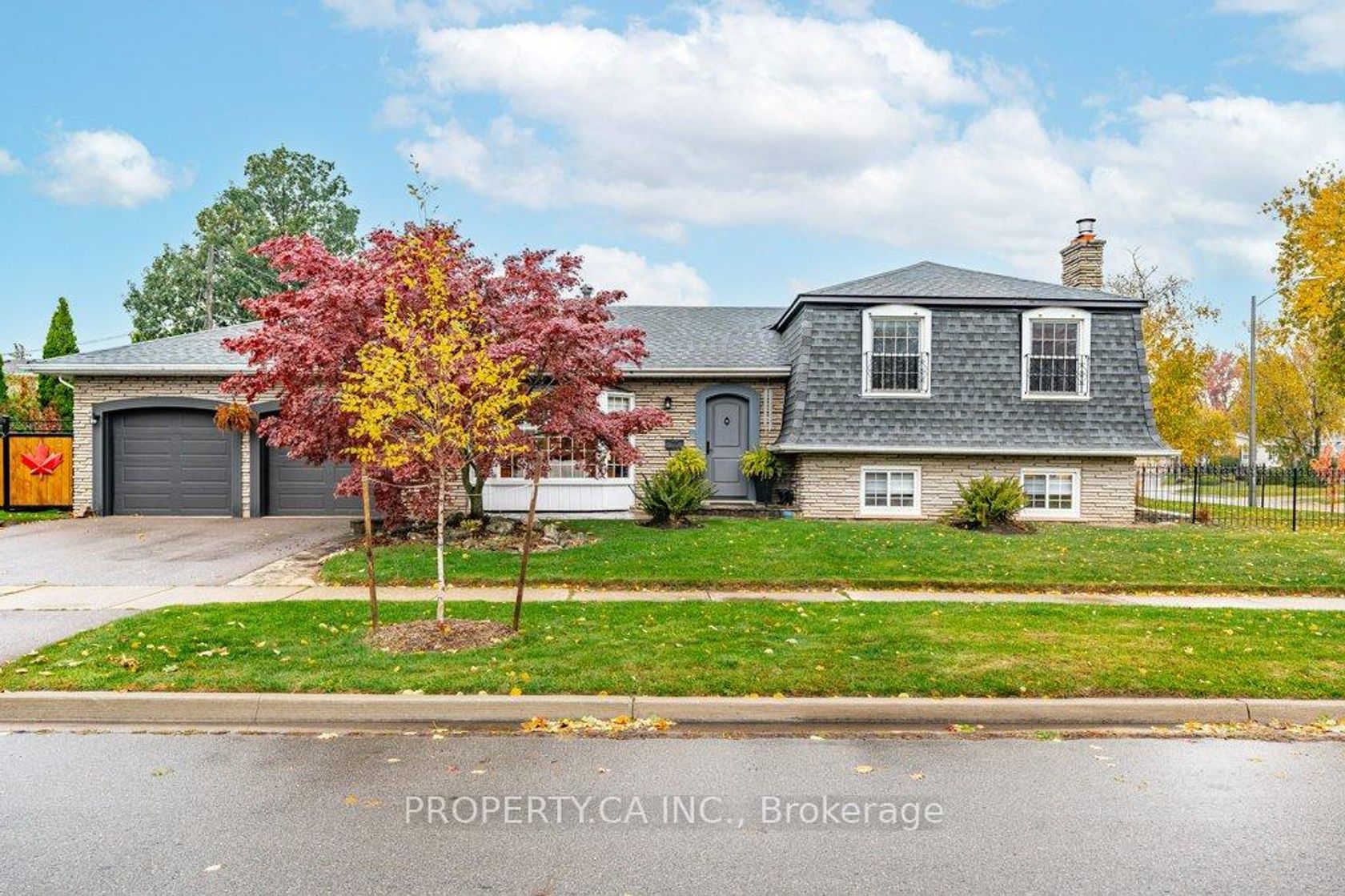 4367 Kerry Drive, Shoreacres, Burlington 
