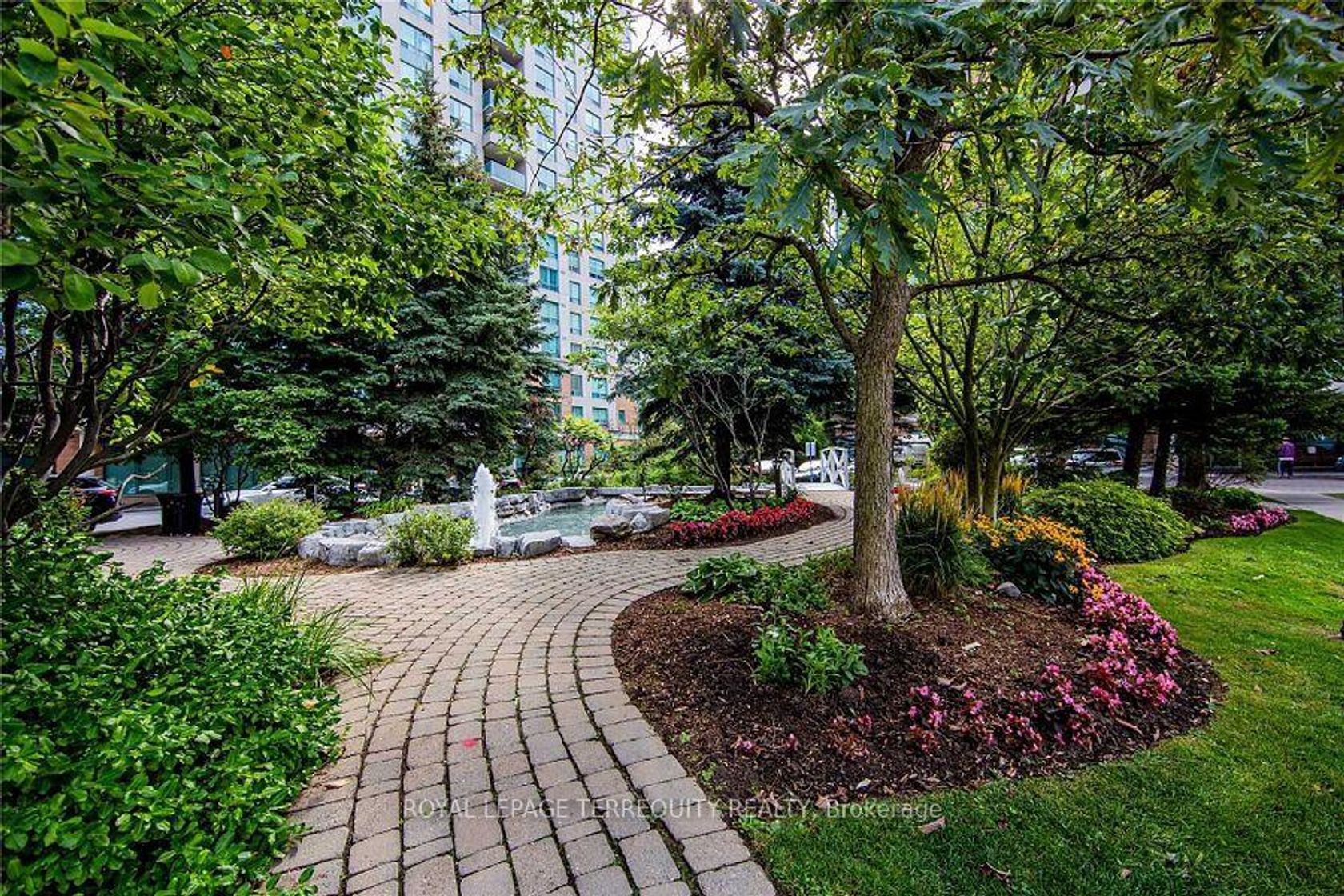 1232 - 125 Omni Drive, Bendale, Toronto 