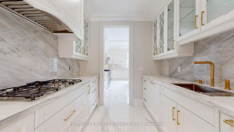 Photo 9 at 73 Lord Seaton Road, Windfields, Toronto