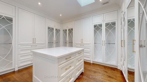 Photo 16 at 73 Lord Seaton Road, Windfields, Toronto