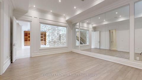 Photo 25 at 73 Lord Seaton Road, Windfields, Toronto