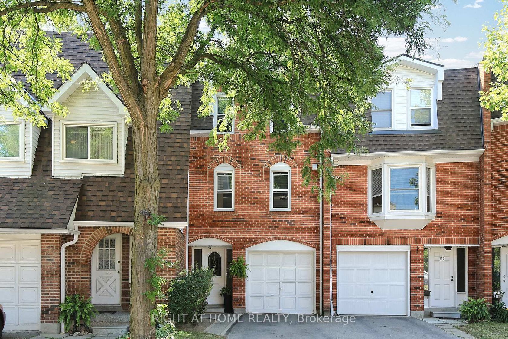 111 - 333 Meadows Boulevard, Rathwood, Mississauga 