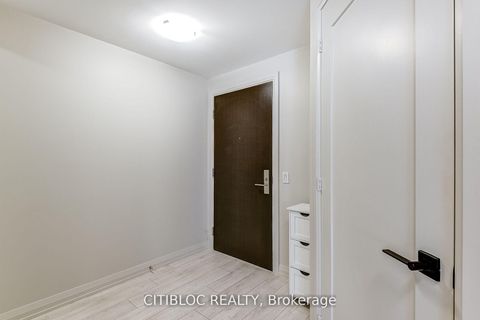 Photo 2 at 1408 - 9000 Jane Street, Concord, Vaughan