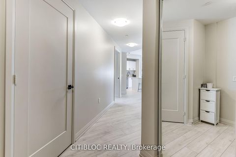 Photo 3 at 1408 - 9000 Jane Street, Concord, Vaughan