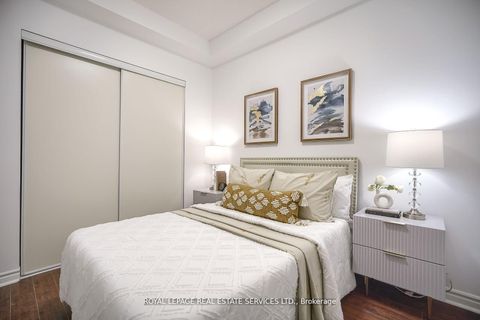 Photo 14 at 811 - 18 William Carson Crescent, Windfields, Toronto