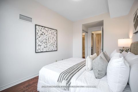Photo 25 at 811 - 18 William Carson Crescent, Windfields, Toronto