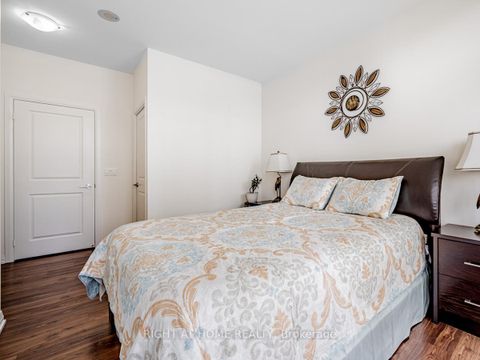 Photo 17 at 1010 - 65 Oneida Crescent, Langstaff, Richmond Hill