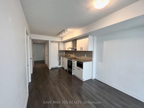 Photo 4 at 1101 - 125 Redpath Avenue, Mount Pleasant West, Toronto