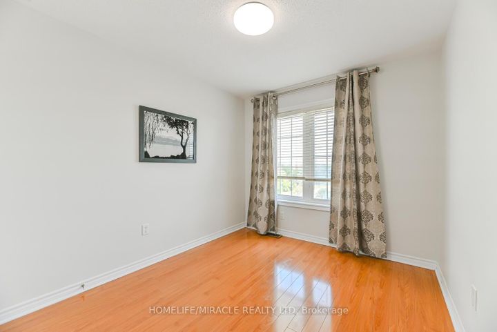 Photo 40 at 40 Janda Court, Clairville, Toronto