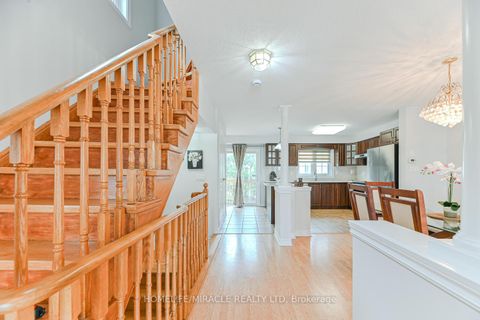 Photo 21 at 40 Janda Court, Clairville, Toronto