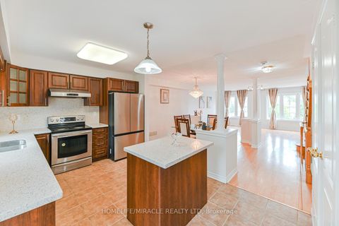 Photo 23 at 40 Janda Court, Clairville, Toronto