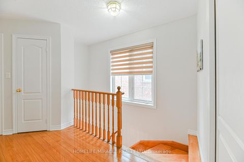 Photo 29 at 40 Janda Court, Clairville, Toronto