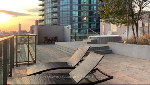 Photo 8 at 473 - 209 Fort York Boulevard, Niagara, Toronto