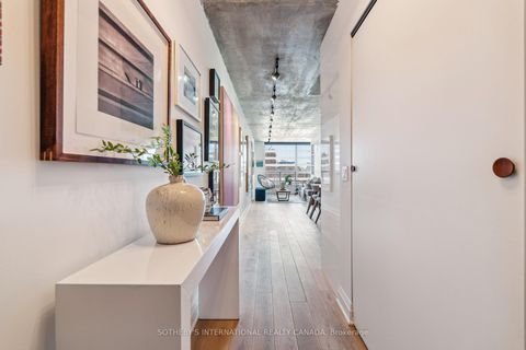 Photo 3 at 1011 - 152 St Patrick Street, Chinatown, Toronto Photo 3 at 1011 - 152 St Patrick Street, Chinatown, Toronto