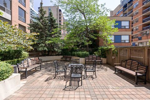 Photo 25 at 1011 - 152 St Patrick Street, Chinatown, Toronto Photo 25 at 1011 - 152 St Patrick Street, Chinatown, Toronto