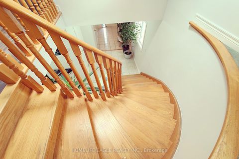 Photo 10 at 12 Indigo Street, Rouge Woods, Richmond Hill