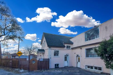Photo 37 at 66 Mahoney Avenue, Mount Dennis, Toronto