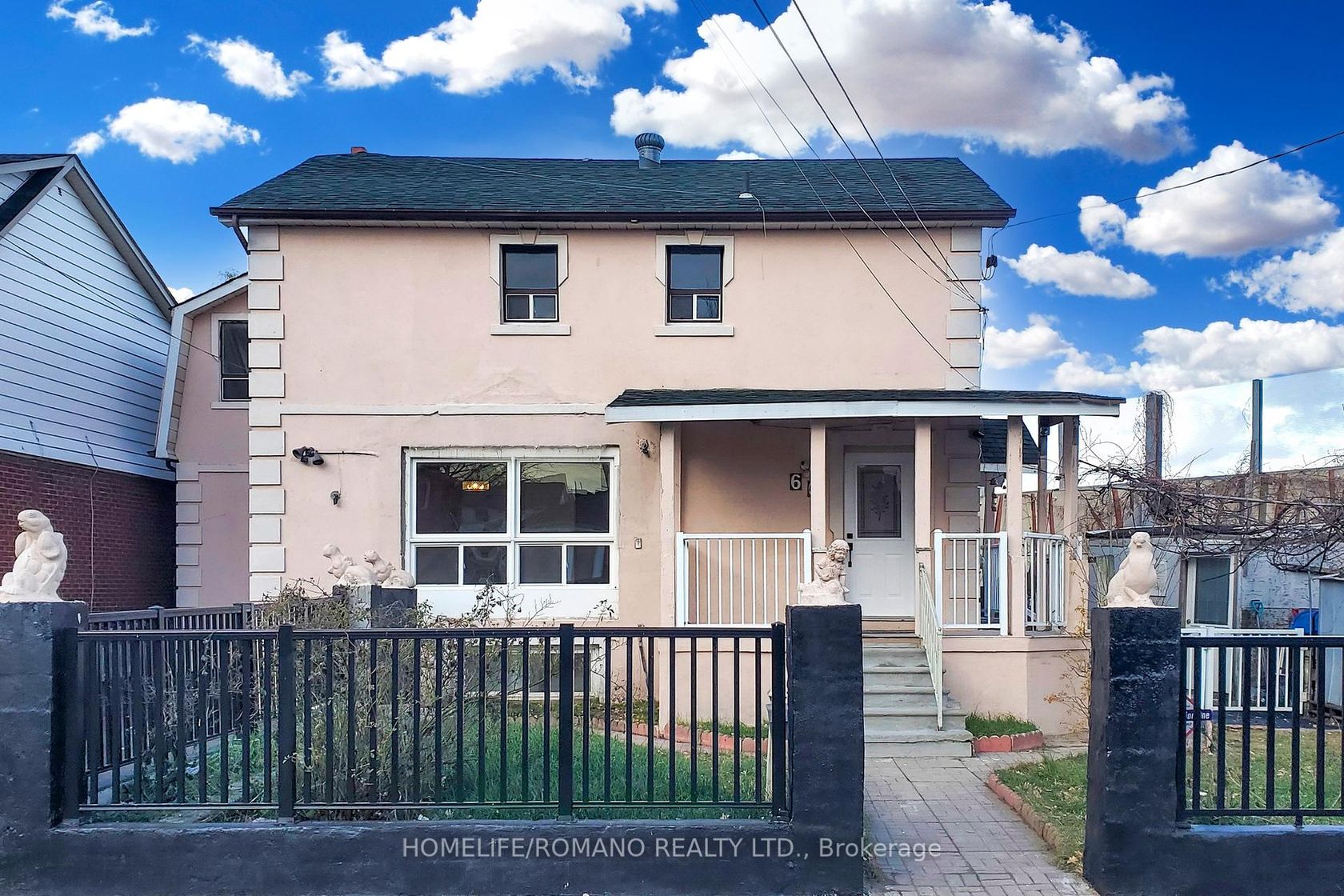66 Mahoney Avenue, Mount Dennis, Toronto 