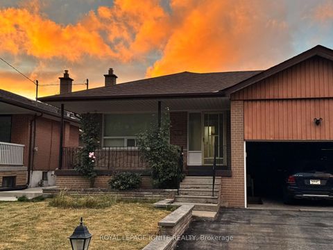 Photo 1 at 329 Jeffcoat Drive, Clairville, Toronto