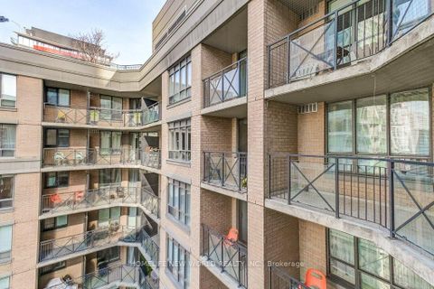 Photo 31 at 1520 - 140 Simcoe Street, Waterfront Communities C1, Toronto