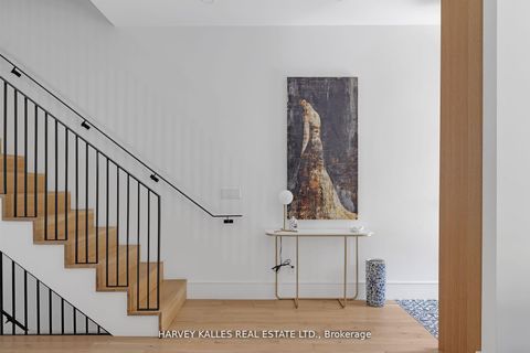 Photo 3 at 274 Carlton Street, South St. James Town, Toronto Photo 3 at 274 Carlton Street, South St. James Town, Toronto