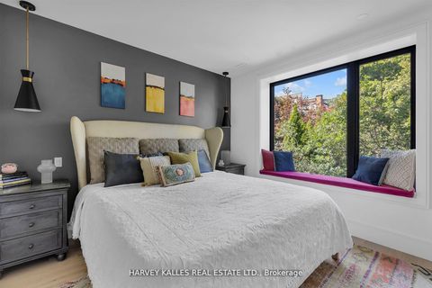 Photo 14 at 274 Carlton Street, South St. James Town, Toronto