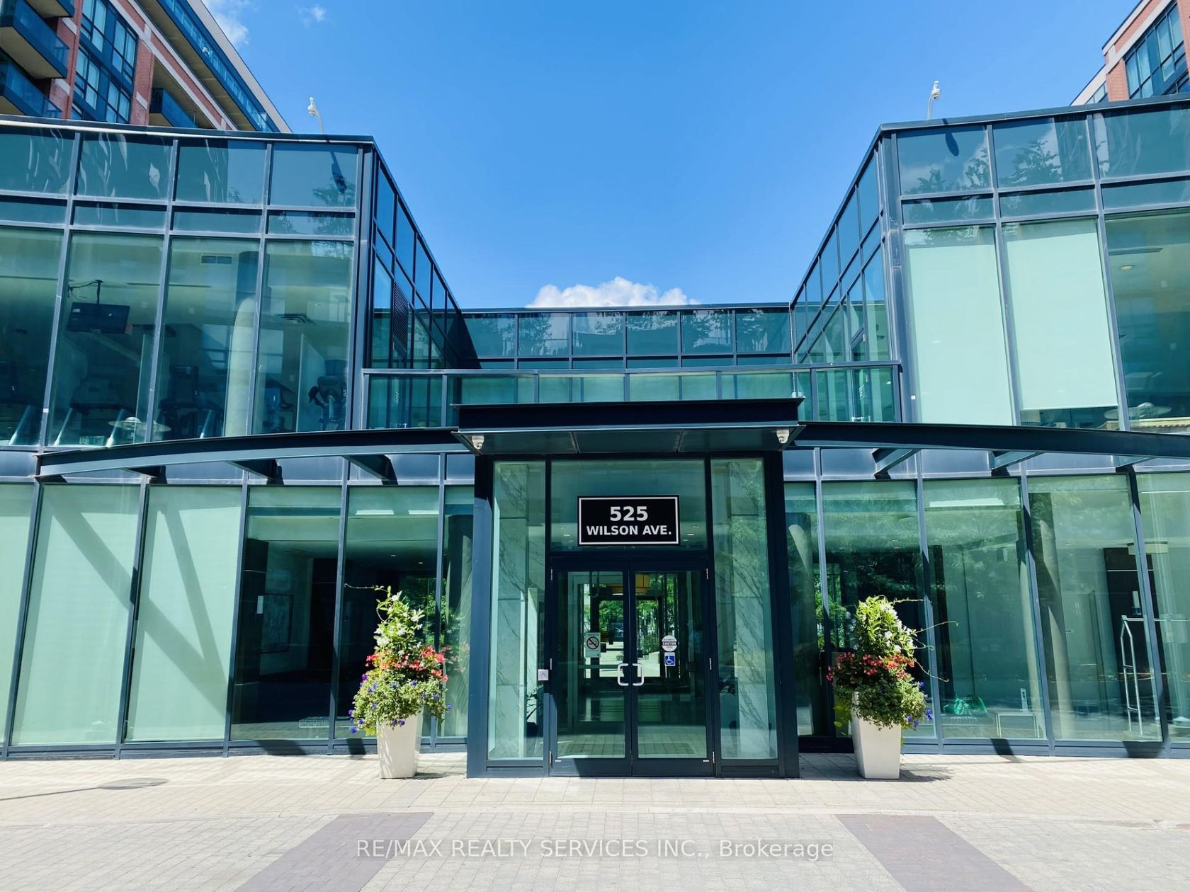 824 - 525 Wilson Avenue, Clanton Park, Toronto 