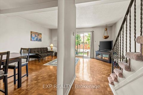 Photo 2 at 72 AGINCOURT Road, West Woodbridge, Vaughan
