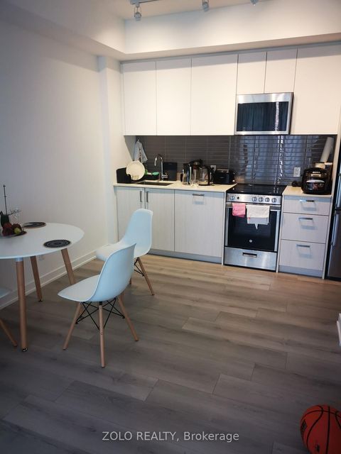 Photo 4 at 304 - 1787 St. Clair Avenue W, Pellam Park, Toronto