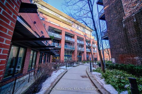 Photo 3 at 510 - 369 Sorauren Avenue, Roncesvalles, Toronto