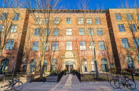 Photo 4 at 510 - 369 Sorauren Avenue, Roncesvalles, Toronto