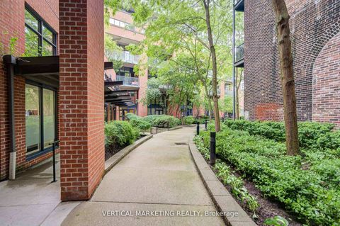 Photo 5 at 510 - 369 Sorauren Avenue, Roncesvalles, Toronto