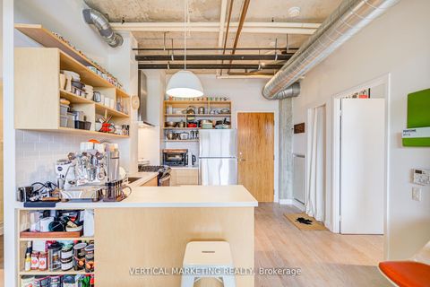 Photo 10 at 510 - 369 Sorauren Avenue, Roncesvalles, Toronto
