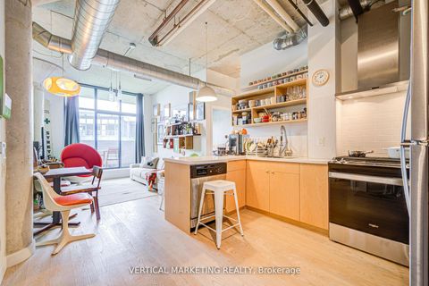 Photo 11 at 510 - 369 Sorauren Avenue, Roncesvalles, Toronto
