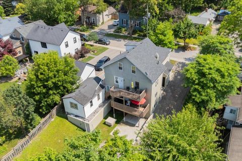 Photo 7 at 379 Simcoe Street, Central Newmarket, Newmarket