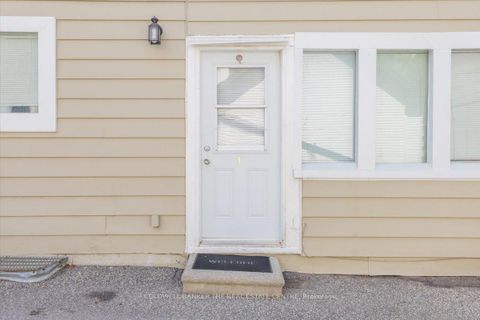 Photo 13 at 379 Simcoe Street, Central Newmarket, Newmarket