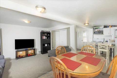 Photo 20 at 379 Simcoe Street, Central Newmarket, Newmarket