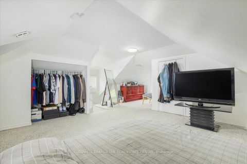 Photo 22 at 379 Simcoe Street, Central Newmarket, Newmarket