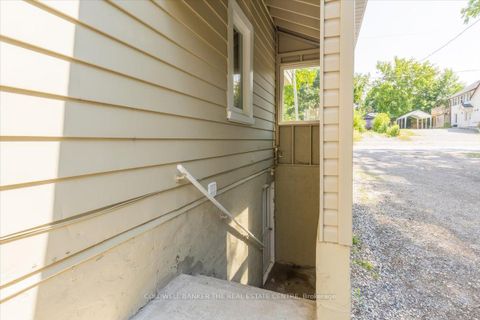 Photo 33 at 379 Simcoe Street, Central Newmarket, Newmarket
