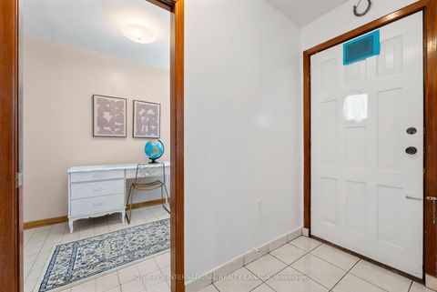 Photo 6 at 76 Lawnside Drive, Rustic, Toronto