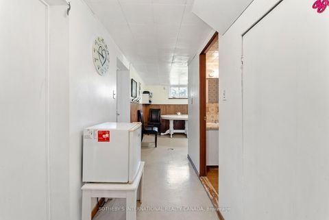 Photo 28 at 76 Lawnside Drive, Rustic, Toronto